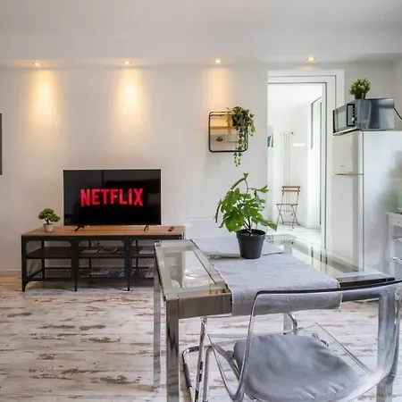 Porta Palazzo-Centro Suite Con Wi-Fi E Netflix Turin Exterior photo